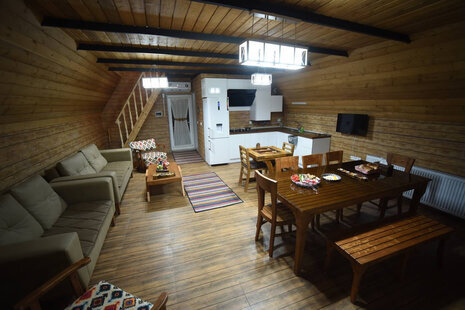 کلبه سوئیسی دوبلکس در بندرانزلی