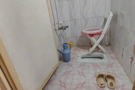 سوئیت سنتی مقبره خیام عطار در نیشابور