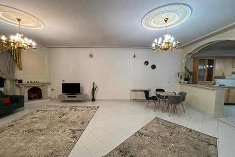 آپارتمان مبله دوخواب طبقه اول در شیراز