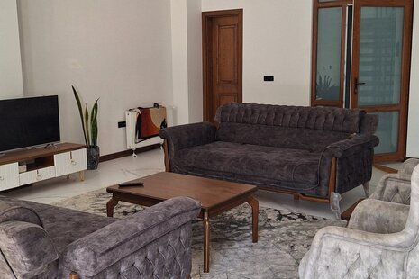 ویلا دوبلکس استخردار دو خواب هامین در چهارباغ