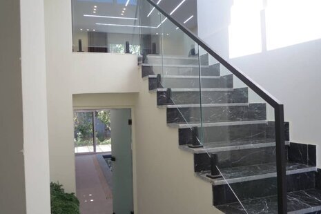 ویلا دوبلکس استخردار سه خواب رز 1 در کردان