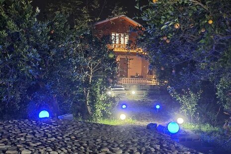 کلبه چوبی دوبلکس مبله در بابلکنار