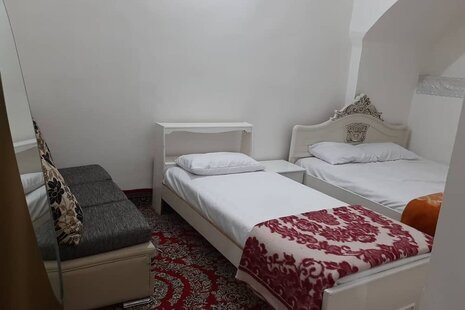 اتاق 18 متری 2 تخت شماره 2 در مسافرخانه یزد