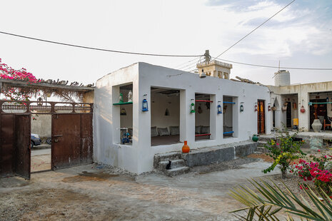 اتاق گل یاسمین در بومگری بندر لافت