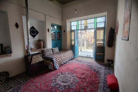 اتاق دل نشین (2) در اقامتگاه بومگردی گلپایگان