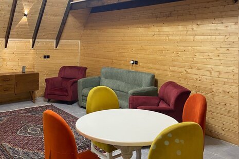 کلبه سوئیسی دوخواب مبله آرمو در بابل