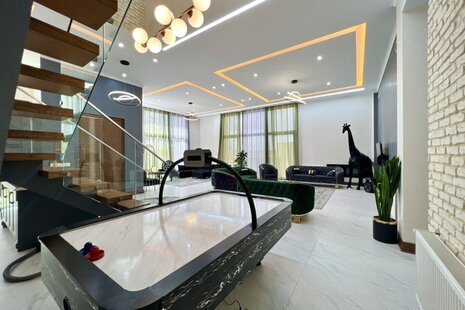 ویلا دوبلکس چهارخواب استخردار با جکوزی برمودا در رودهن