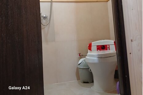 کلبه چوبی تکخواب مبله رویایی جنگلی در سوادکوه