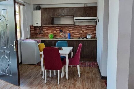 سوئیت ویلا مبله شقایق 2 ساحلی در بندرانزلی