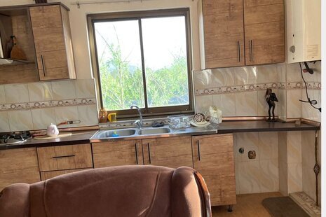 واحد دو خواب در طبقه اول گل شمعدونی در رشت