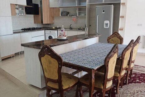 آپارتمان مبله سه خواب در صدرا