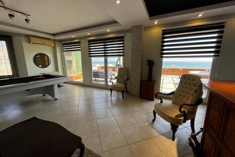 پنت هاوس سه خواب جکوزی دار در کیش