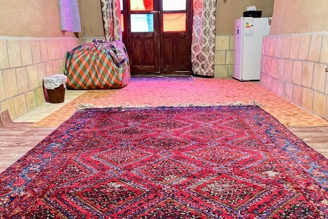 اتاق 4 در اقامتگاه بومگردی مهریز