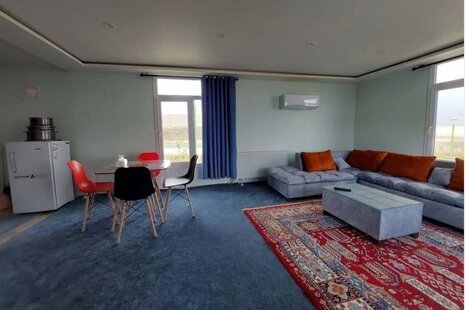 کلبه مبله تکخواب لاکچری در دهکده تفریحی چادگان