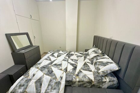 آپارتمان مبله تکخواب لاولی روم 402 در تهرانپارس شرقی