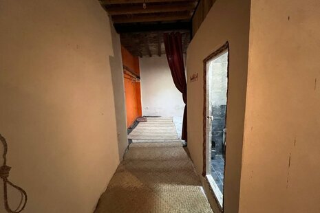 اتاق آرامش در اقامتگاه بومگردی سوزا