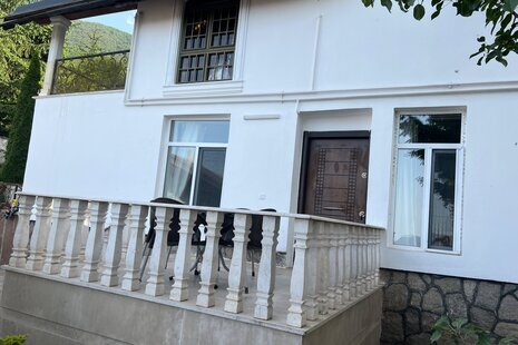 واحد مبله دوخواب در طبقه اول ویلا در کلاردشت