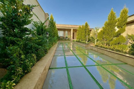 ویلا استخردار دوخواب مبله در چهارباغ
