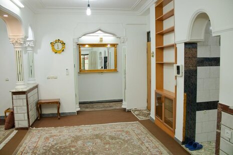 واحد دوخواب واحد 9 در طبقه اول ویلای محمودآباد