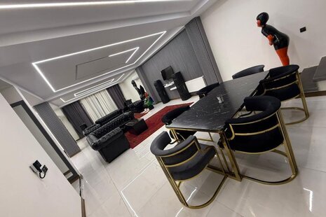 ویلا مبله دوبلکس استخردار سه خواب در رودهن