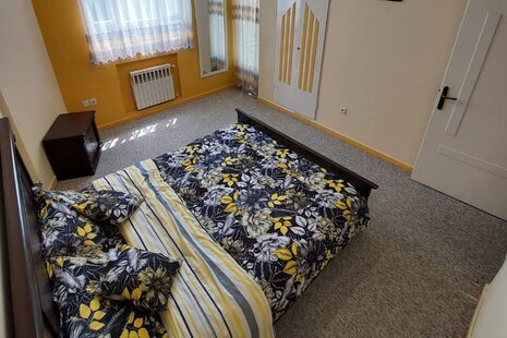 آپارتمان مبله دو خواب در شیراز