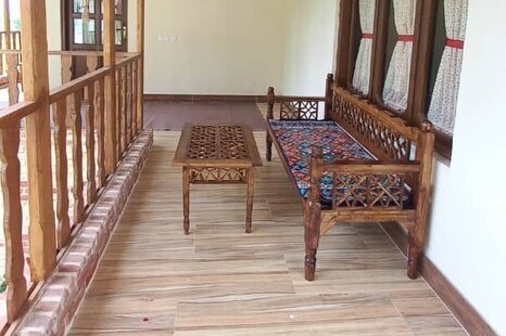 سوئیت افرا در اقامتگاه بومگردی شیرگاه