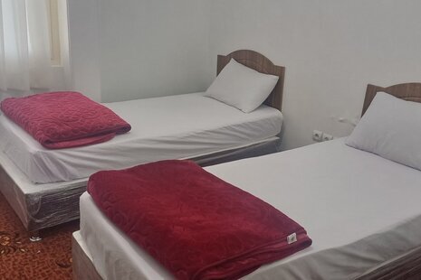 واحد سه خواب در هاستل تهران