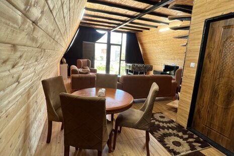 کلبه سوئیسی دوخواب مبله شهرک شهریار در رشت