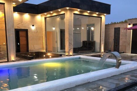 ویلا دو خواب استخردار سرپوشیده در چهارباغ