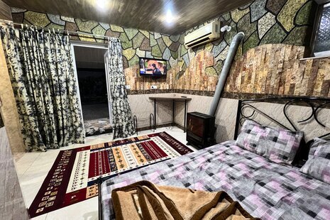 سوئیت خورشید 5 در بابلسر