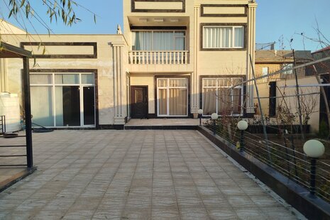 ویلا دوبلکس استخردار دو خواب در چهارباغ