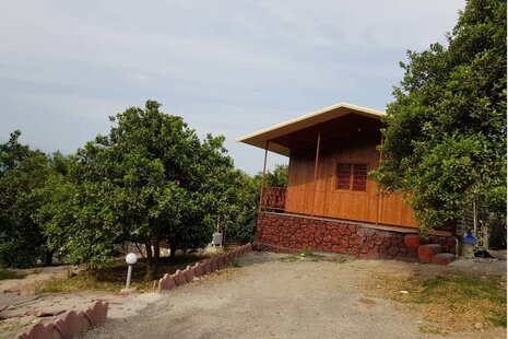 کلبه 50 متری (2) در مجمتع اقامتی مرزیکلا