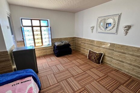 اتاق تکخواب در بومگردی بکر در قشم