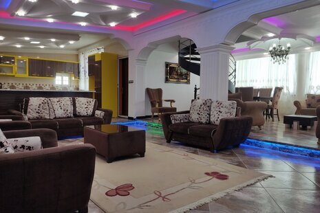 واحد دوبلکس دوخواب پارسا در طبقه دوم ویلای خشکیبیجار