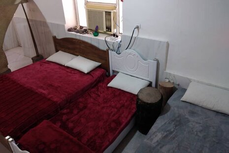 واحد ماجرای رنگی در اقامتگاه بومگردی هرمز