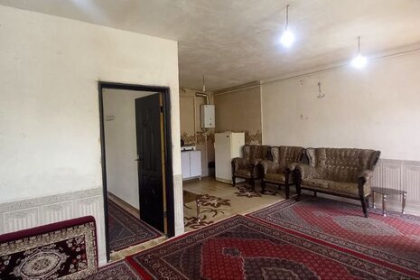 واحد تک خواب مبله در اقامتگاه بومگردی پاوه