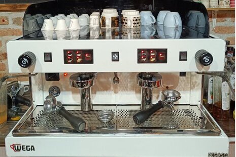 اتاق خاتون در اقامتگاه بومگردی داران