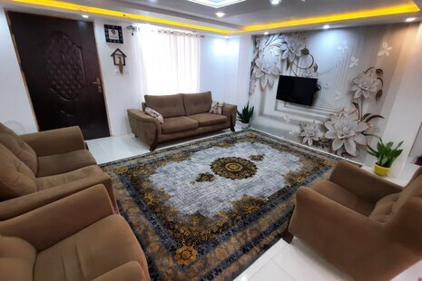 واحد طبقه همکف در روستای داخل بالا