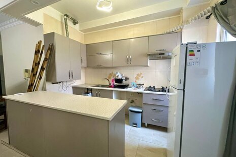 آپارتمان مبله تکخواب لاولی روم 402 در تهرانپارس شرقی