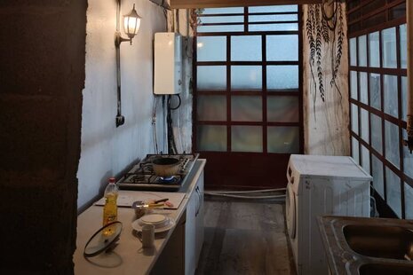 واحد ده تخت ویژه بانوان در پانسیون اهواز