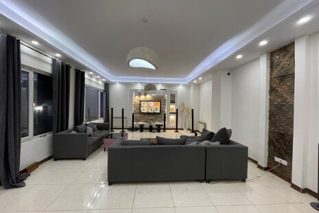 ویلا استخردار دوبلکس سه خواب هستی در رودهن