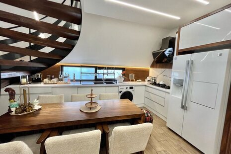 کلبه سوئیسی استخردار سه خواب هاوایی در محمودآباد