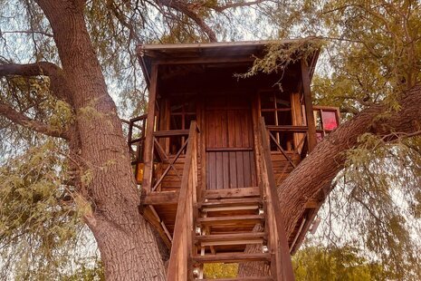 کلبه شمع و عرشه در دهکده گردشگری عسلویه