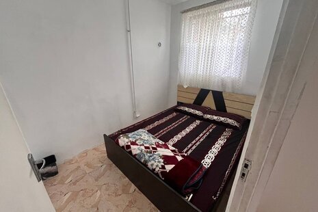 واحد دوخواب مبله مهدی در طبقه همکف ویلا در رشت