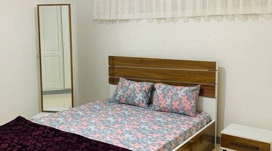 واحد دوخواب نزدیک پل خواجوی اصفهان