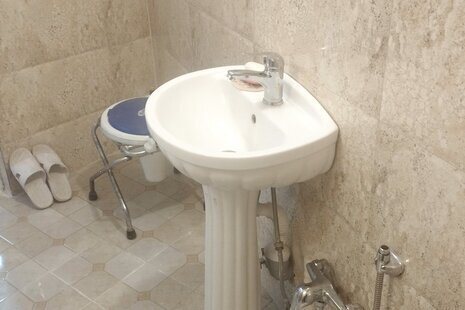 اتاق همکف اقامتگاه سنتی در نطنز