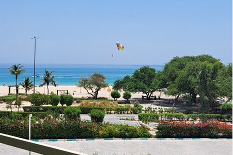 آپارتمان تکخواب مبله ساحلی در کیش