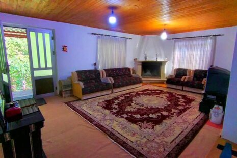 واحد در طبقه دوم ویلای ایواز چالوس