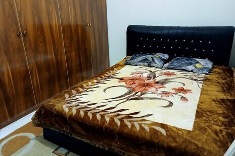 ویلا استخردار مبله تکخواب عمارت سفید در چهارباغ