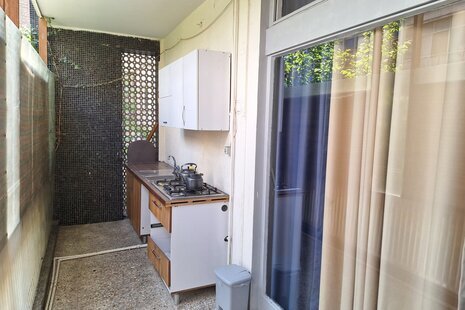 اتاق 3 نفره در هاستل کریمخان